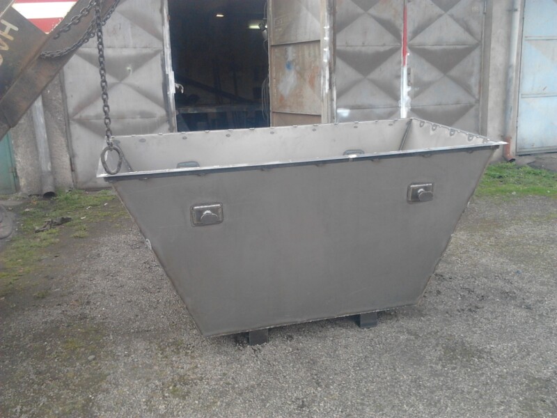 2016 Kontejnery na kovovy odpad